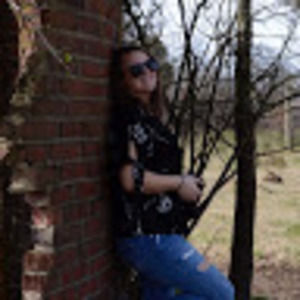 Meet your Posher, Elle